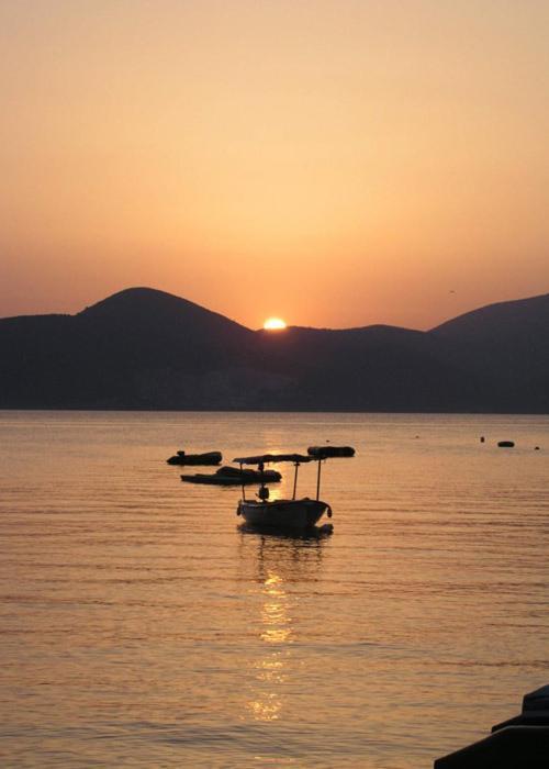Apartments Grispolis Tivat Kültér fotó